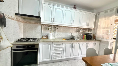 Apartamento T3 para Venda em Olhão