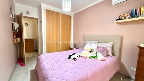 Apartamento T3 para Venda em Olhão