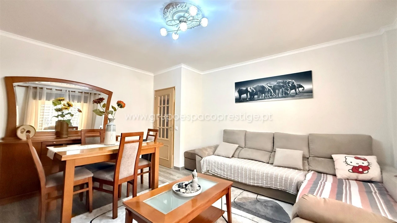 Apartamento T3 para Venda em Olhão Foto 4