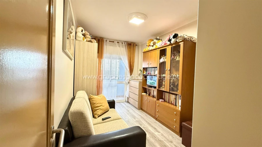 Apartamento T3 para Venda em Olhão Foto 23