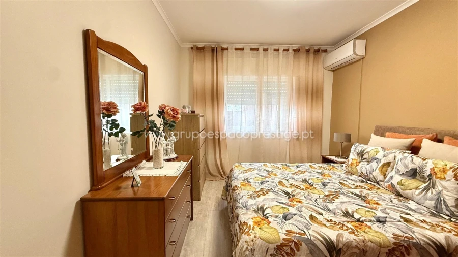 Apartamento T3 para Venda em Olhão Foto 21