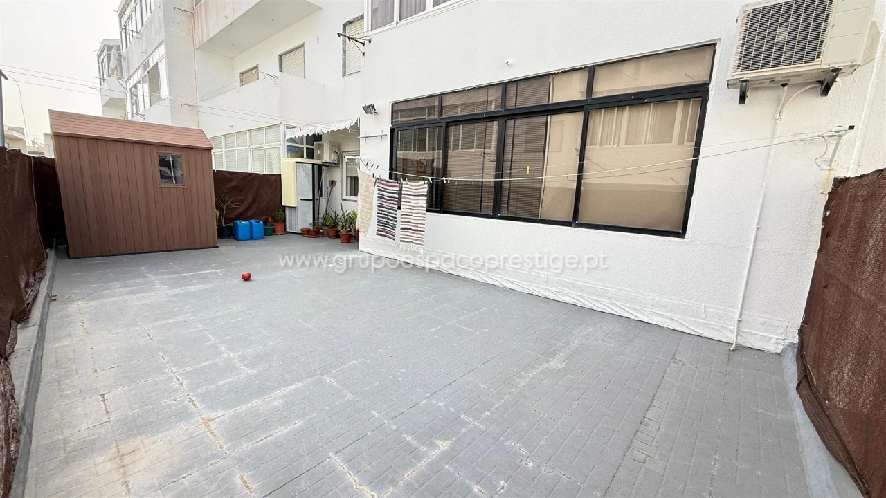 Apartamento T3 para Venda em Olhão Foto 1