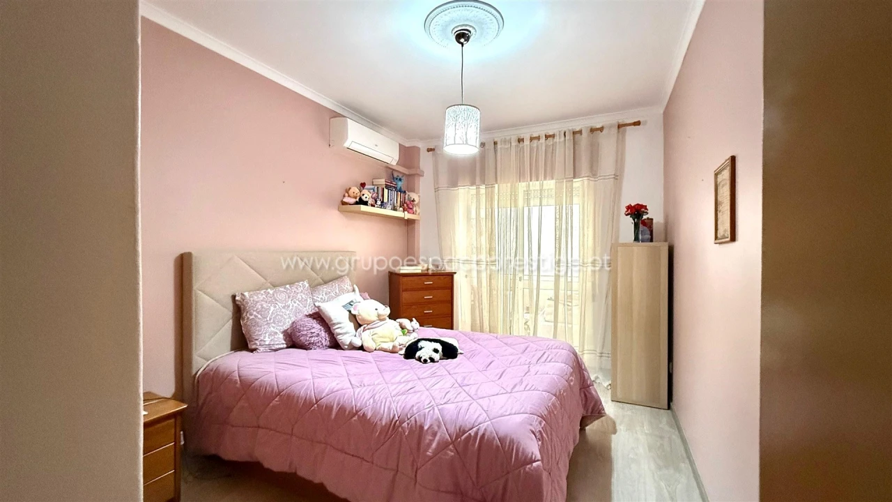 Apartamento T3 para Venda em Olhão Foto 30