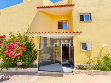 Moradia T4 para Venda em Alcabideche