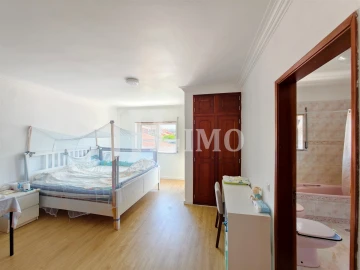 Moradia T4 para Venda em Alcabideche