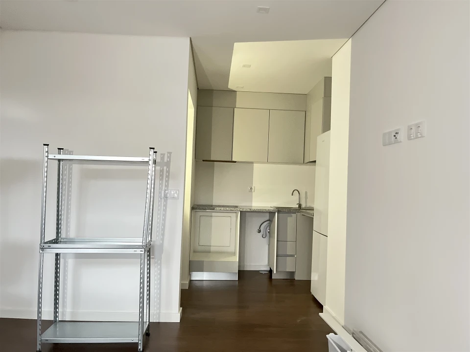 Apartamento T1 para Arrendamento em Rio de Loba Foto 10