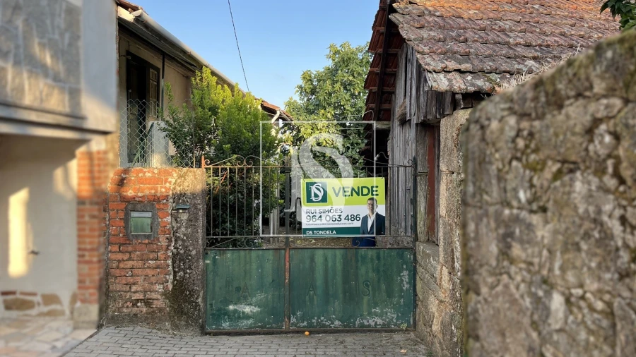 Moradia T2 para Venda em Canas de Santa Maria