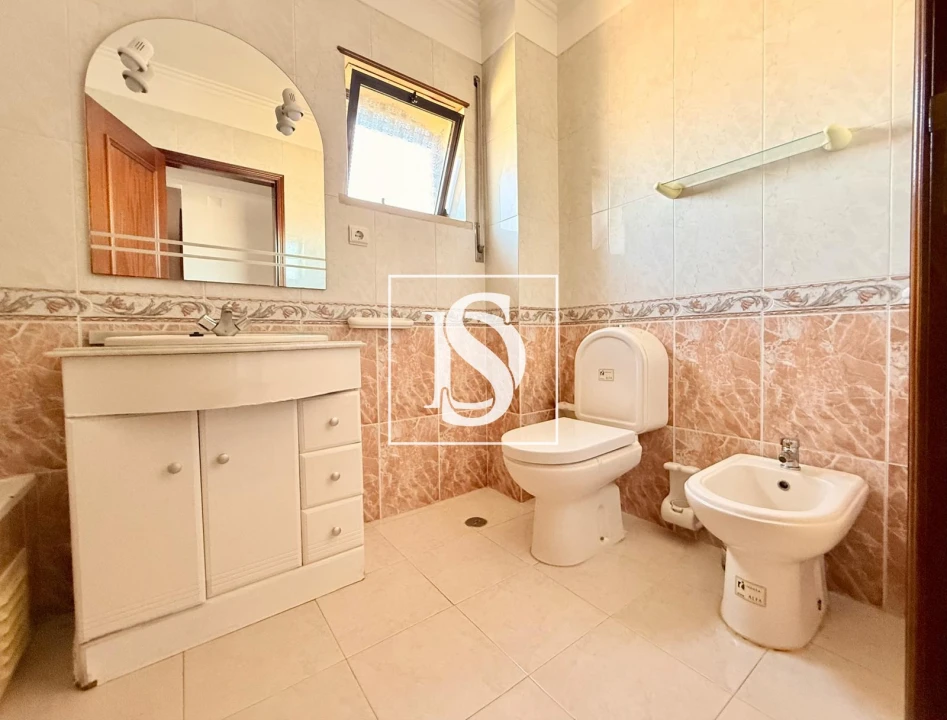 Apartamento T3 para Venda em Santo Antonio da Charneca Foto 13