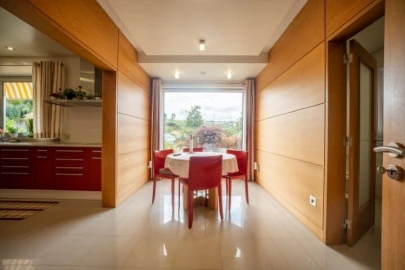 Moradia T3 para Venda em Golpilheira