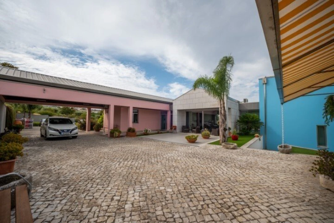 Moradia T3 para Venda em Golpilheira Foto 6