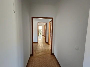 Apartamento T4 para Venda em Santo Antonio dos Olivais