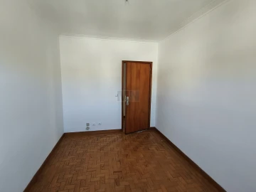 Apartamento T4 para Venda em Santo Antonio dos Olivais