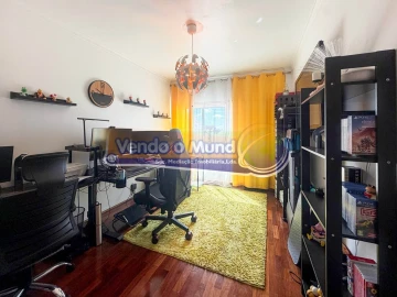 Apartamento T4 para Venda em Algueirão-Mem Martins