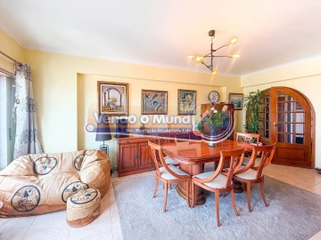 Apartamento T4 para Venda em Algueirão-Mem Martins
