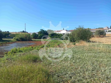 Terreno para Venda em Serpa (Salvador e Santa Maria)