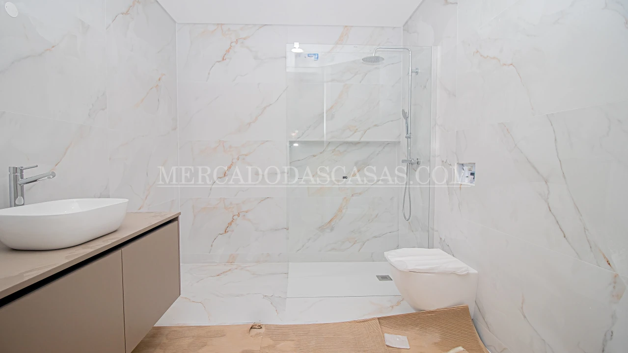 Moradia T3 para Venda em Santa Maria da Feira, Travanca, Sanfins e Espargo Foto 15