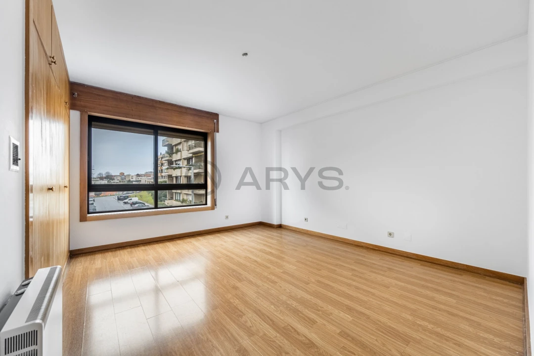 Apartamento T4 para Venda em Aldoar, Foz do Douro e Nevogilde Foto 19