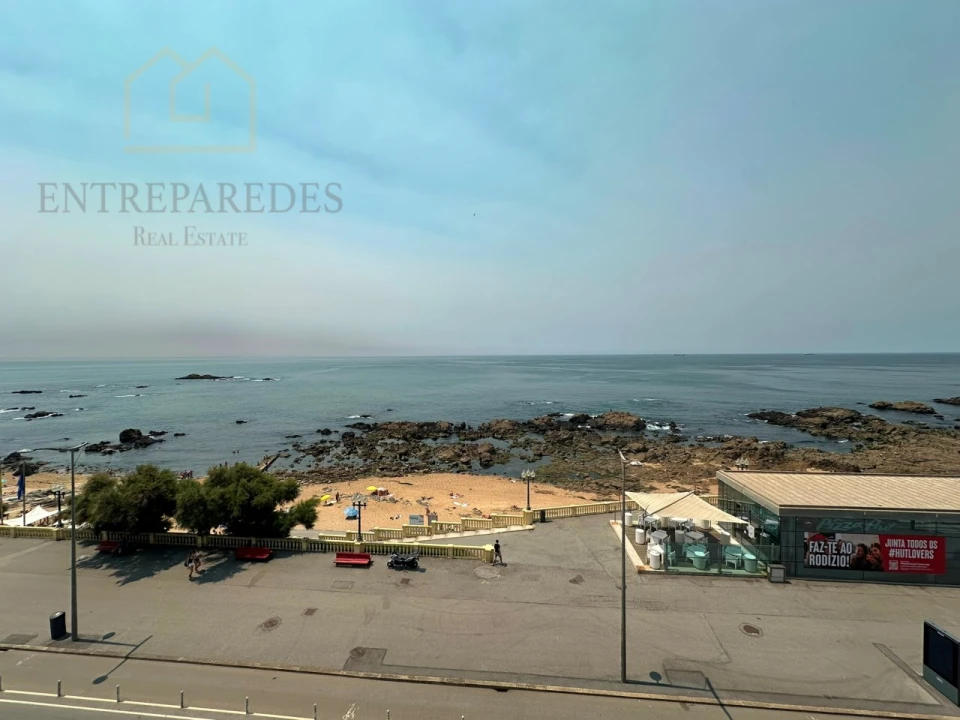 Apartamento T3 para Venda em Aldoar, Foz do Douro e Nevogilde Foto 2