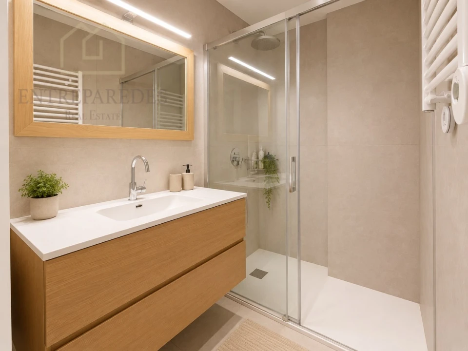 Apartamento T3 para Venda em Aldoar, Foz do Douro e Nevogilde Foto 25