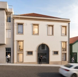 Apartamento T1 para ced. p. contratual em Santa Marinha e São Pedro da Afurada