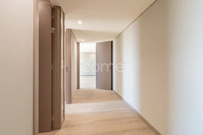 Apartamento T2 para Venda em Mafamude e Vilar do Paraíso