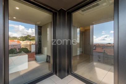Apartamento T2 para Venda em Mafamude e Vilar do Paraíso