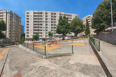 Apartamento T2 para Arrendamento em São Vicente (Braga)