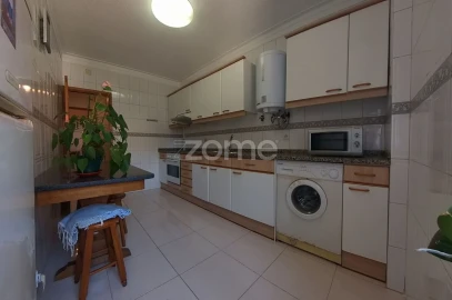 Apartamento T2 para Arrendamento em São Vicente (Braga)