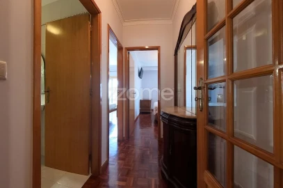 Apartamento T2 para Arrendamento em São Vicente (Braga)