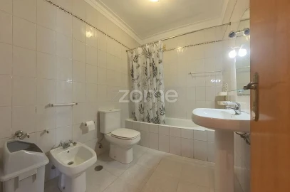 Apartamento T2 para Arrendamento em São Vicente (Braga)