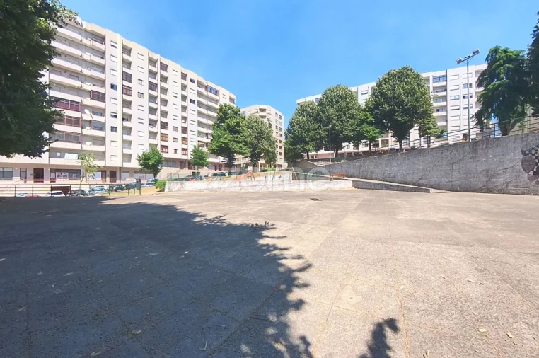 Apartamento T2 para Arrendamento em São Vicente (Braga) Foto 36