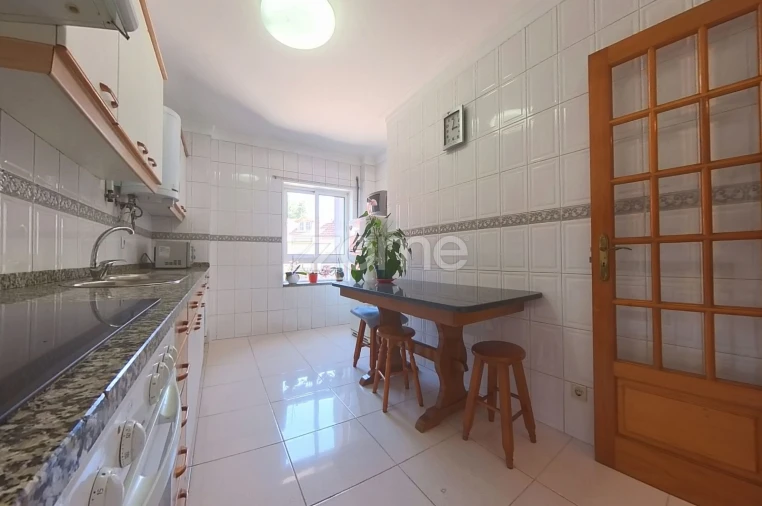 Apartamento T2 para Arrendamento em São Vicente (Braga) Foto 16