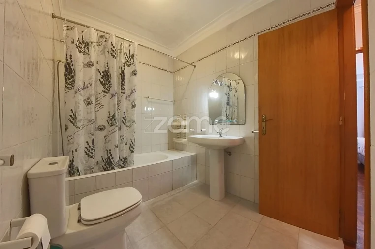 Apartamento T2 para Arrendamento em São Vicente (Braga) Foto 23