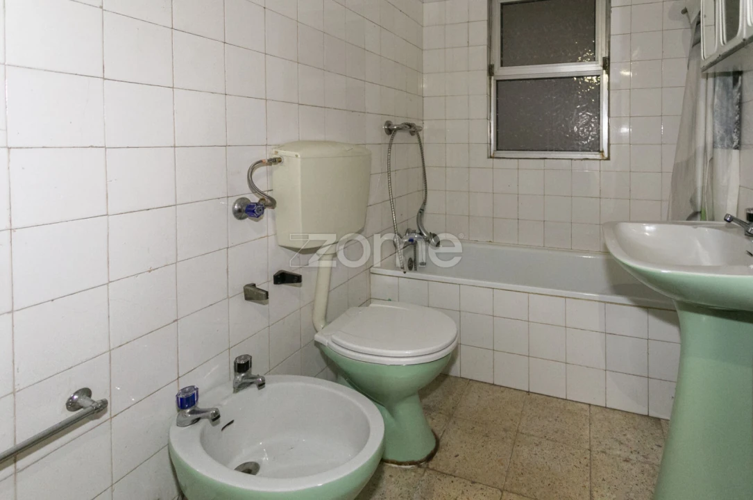Prédio para Venda em Arganil Foto 15