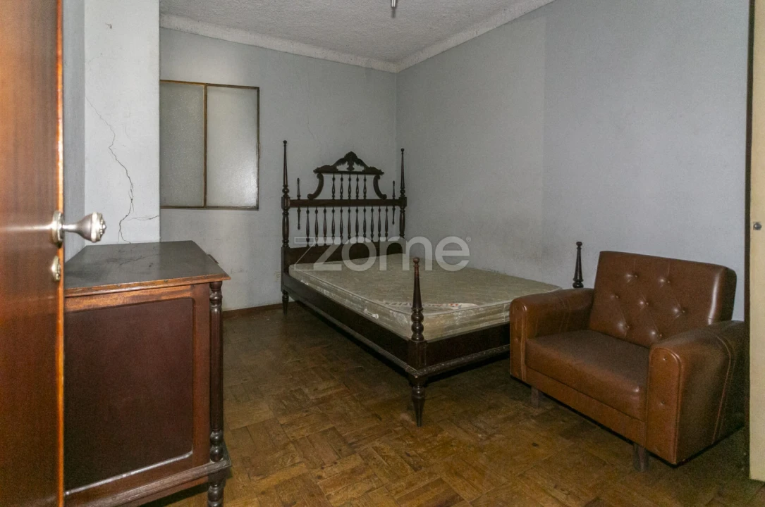 Prédio para Venda em Arganil Foto 17