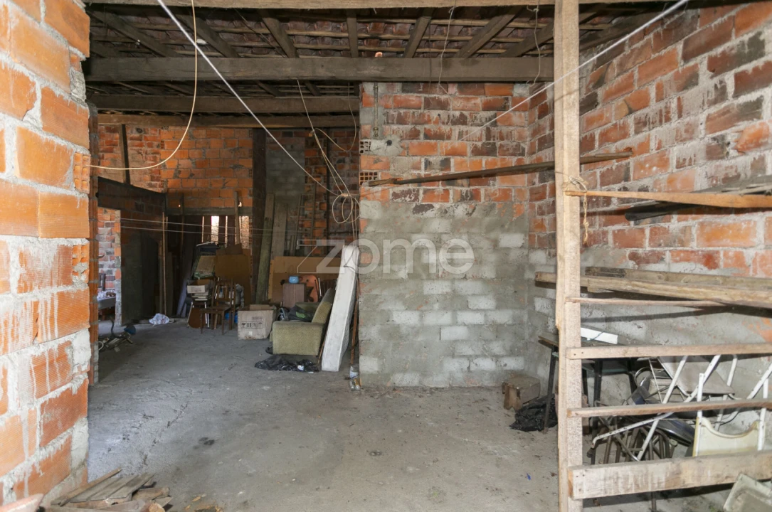 Prédio para Venda em Arganil Foto 30