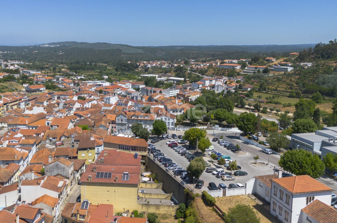 Prédio para Venda em Arganil Foto 34
