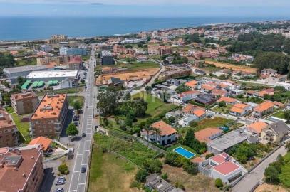 Terreno para Venda em São Felix da Marinha