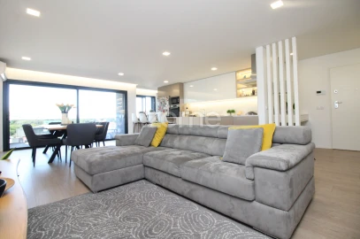 Apartamento T2 para Arrendamento em Nogueiró e Tenões