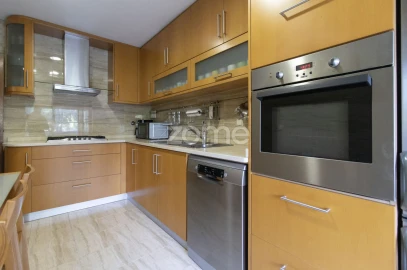 Apartamento T4 para Venda em Braga (São José de São Lázaro e São João do Souto)