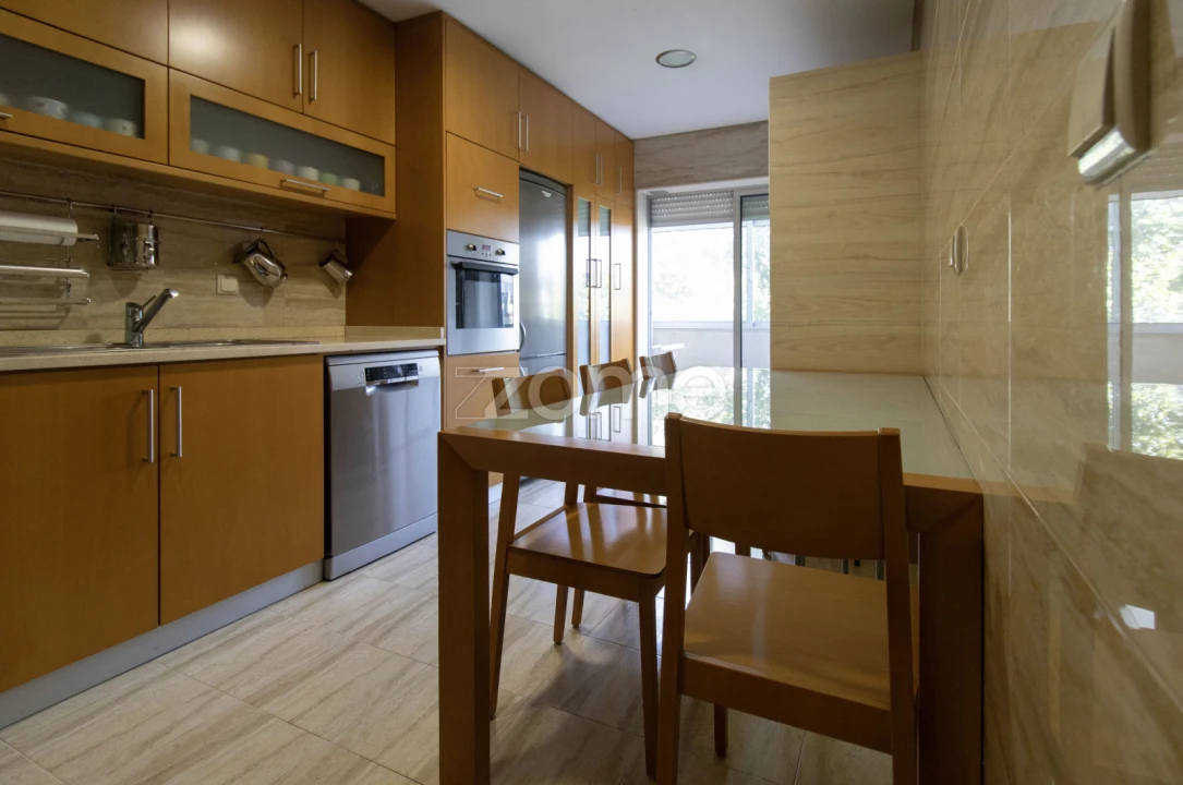 Apartamento T4 para Venda em Braga (São José de São Lázaro e São João do Souto) Foto 17