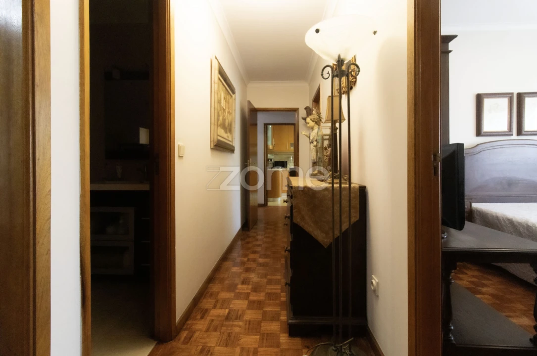 Apartamento T4 para Venda em Braga (São José de São Lázaro e São João do Souto) Foto 26