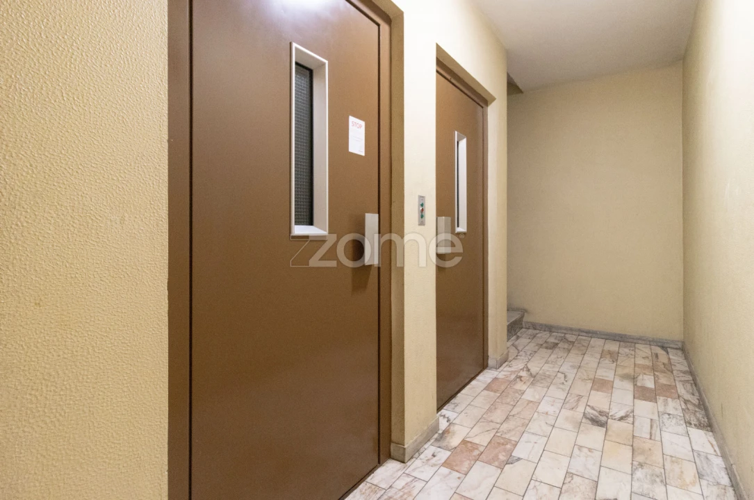 Apartamento T4 para Venda em Braga (São José de São Lázaro e São João do Souto) Foto 7