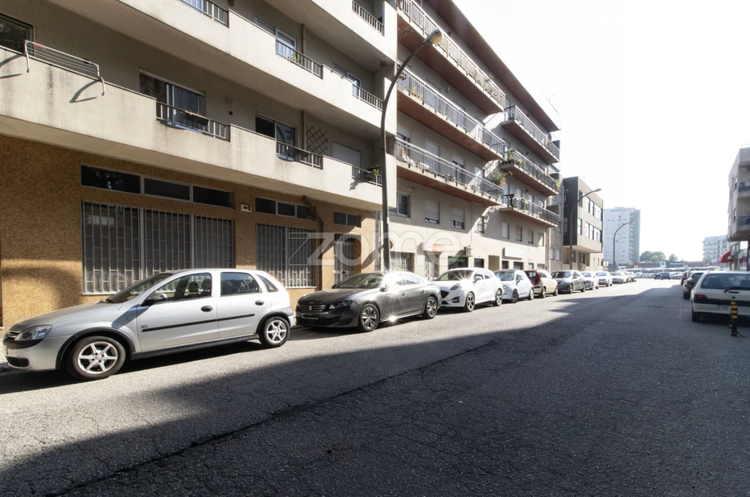 Apartamento T4 para Venda em Braga (São José de São Lázaro e São João do Souto) Foto 4