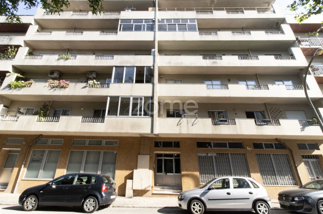 Apartamento T4 para Venda em Braga (São José de São Lázaro e São João do Souto) Foto 2