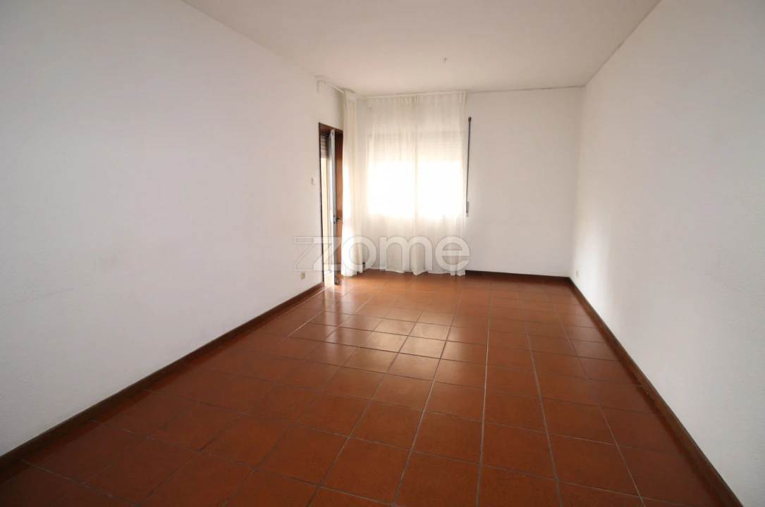 Apartamento T1 para Arrendamento em São Vitor (Braga) Foto 3