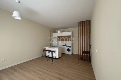 Apartamento T1 para Venda em Moreira