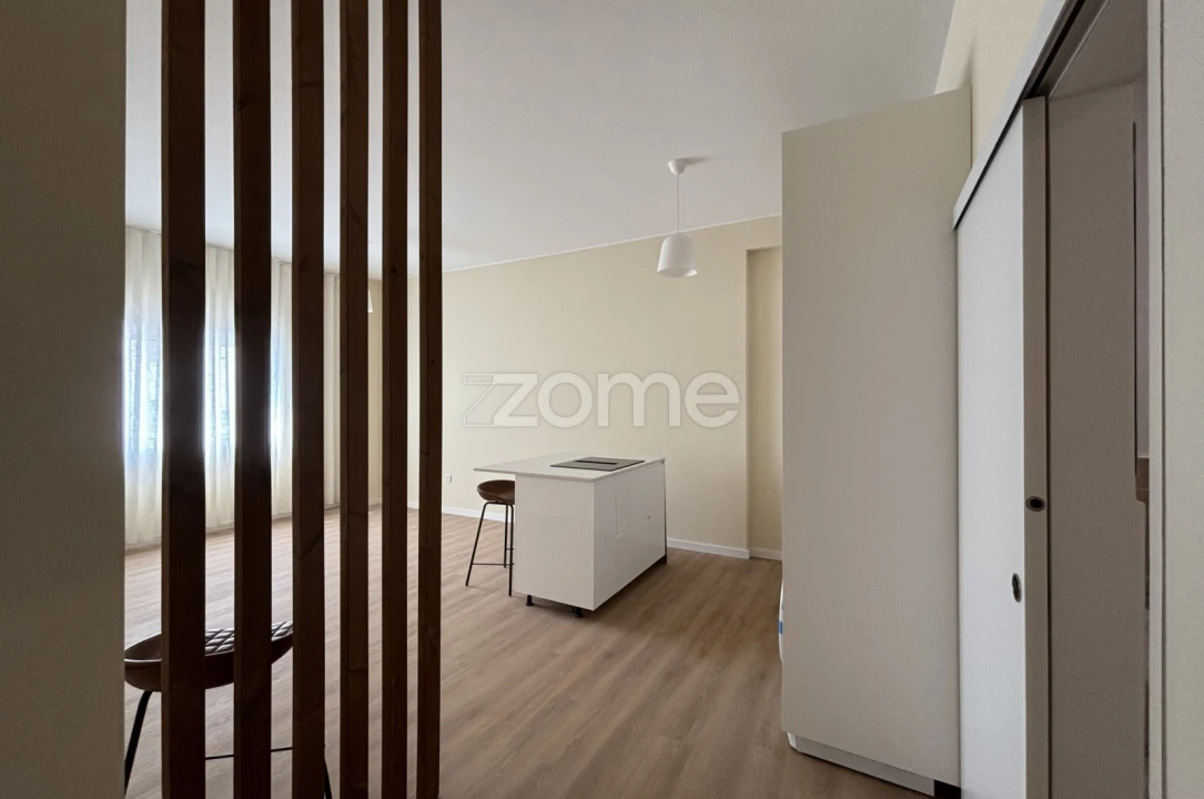 Apartamento T1 para Venda em Moreira Foto 7
