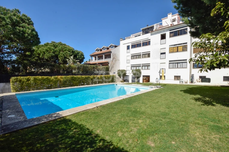 Apartamento T3 para Venda em Cascais e Estoril Foto 4