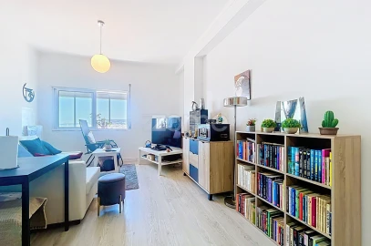 Apartamento T1 para Venda em Buarcos